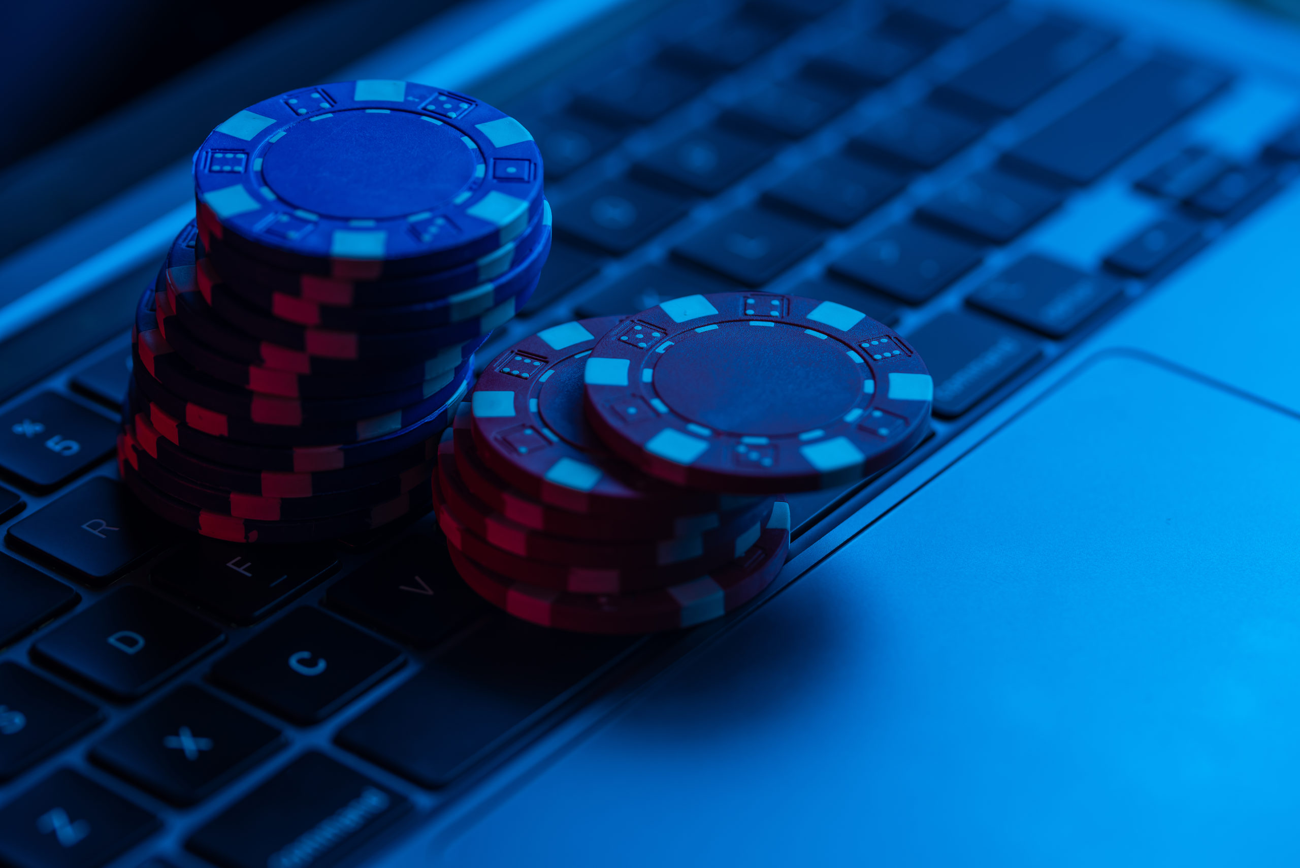 5 Most Famous Royal Gamblers in the History