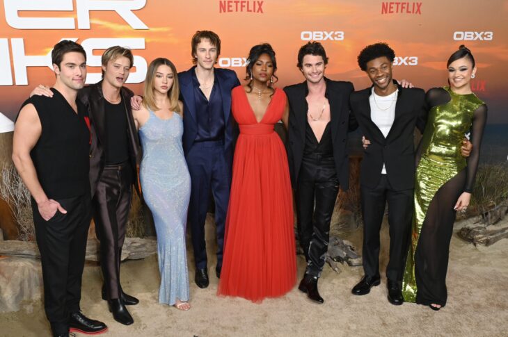 LOS ANGELES, CA. February 16, 2023: Austin North, Rudy Pankow, Madelyn Cline, Drew Starkey, Carlacia Grant, Chase Stokes, Jonathan Daviss and Madison Bailey at the season 3 premiere for "Outer Banks"