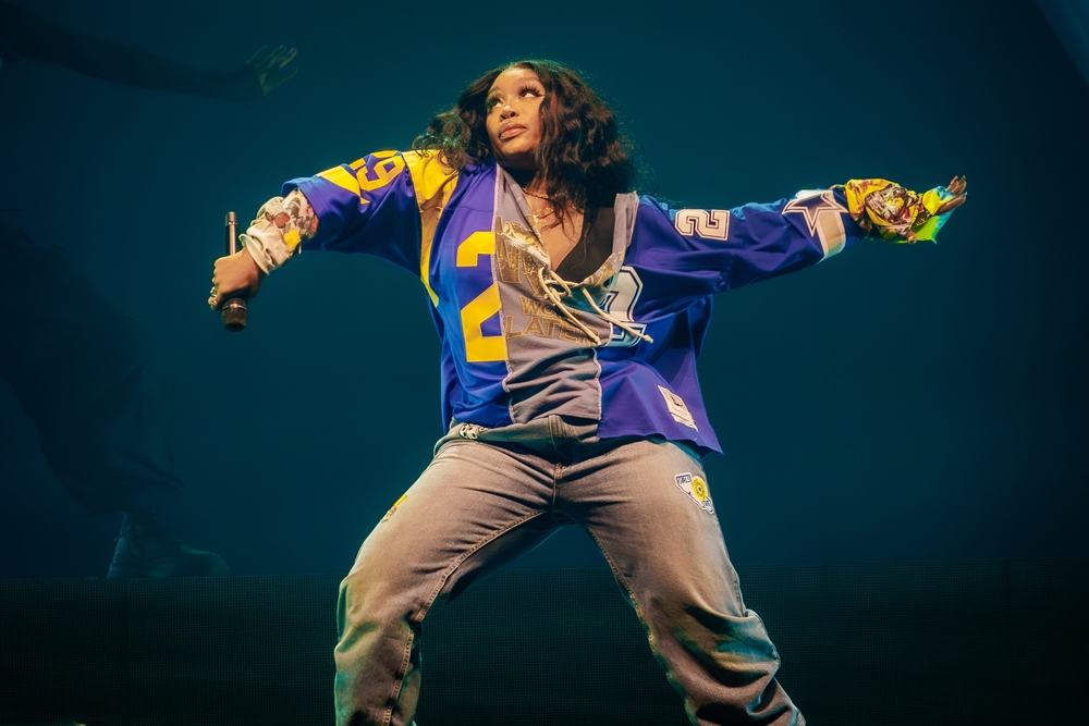 SZA Criticized for Sound Engineer Treatment