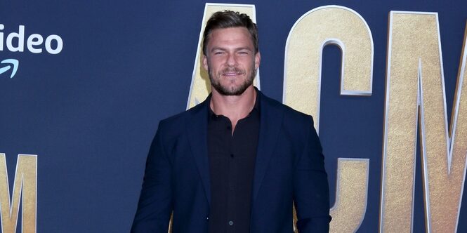 Alan Ritchson Slams Trump Over Nuclear Codes, Epstein Ties