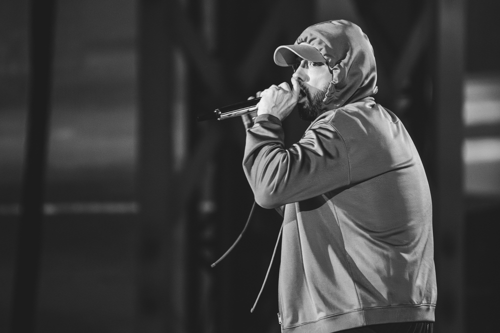 Eminem Shares Heartwarming Letter from Dolly Parton Despite Never Meeting Her